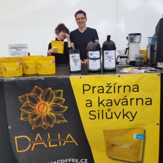 Ahoj všem! Hledáme pomocníky jak do kavárny v Silůvkách, tak na kávové akce. Do kavárny momentálně potřebujeme 1 člověka,...